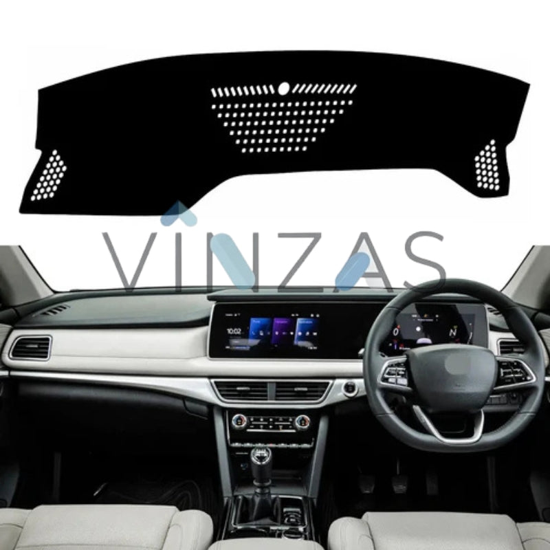 Premium Car Dashboard Mat For Mahindra XUV700 2021-2025